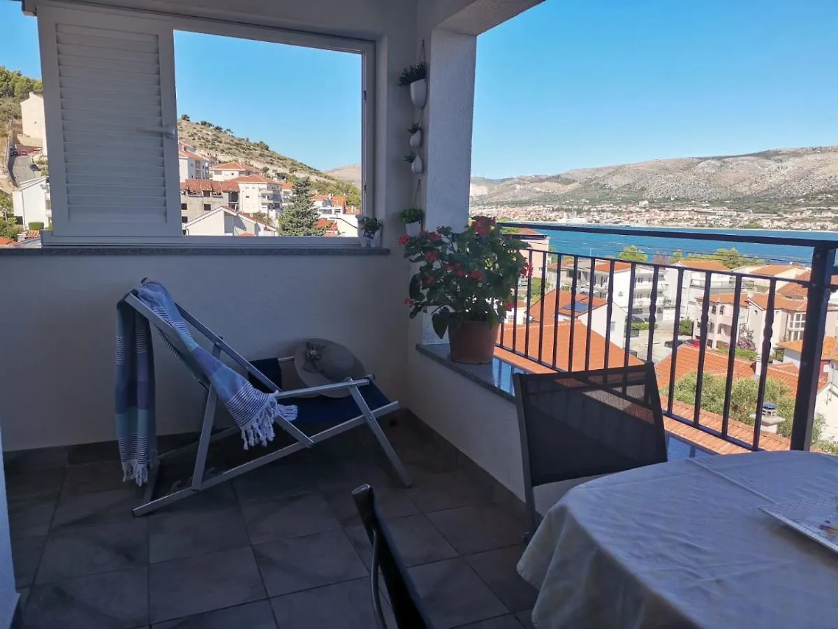 Blue View Apartments Τρογκίρ Κροατία